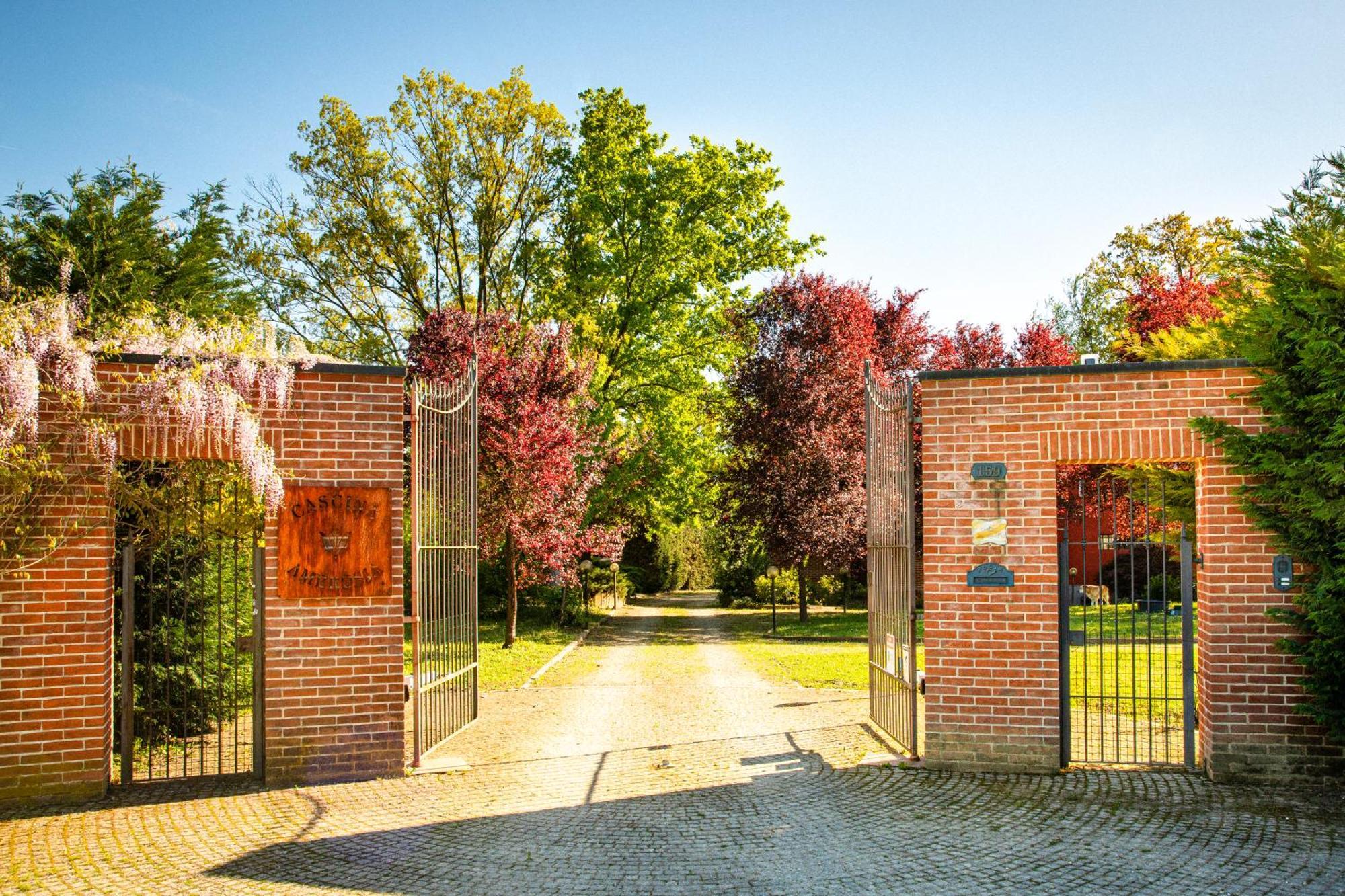 Appartamento Cascina Ambrosia Residenza D'Epoca Asti Esterno foto