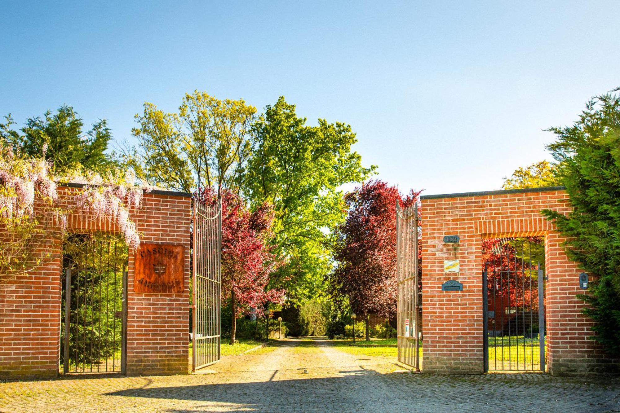 Appartamento Cascina Ambrosia Residenza D'Epoca Asti Esterno foto